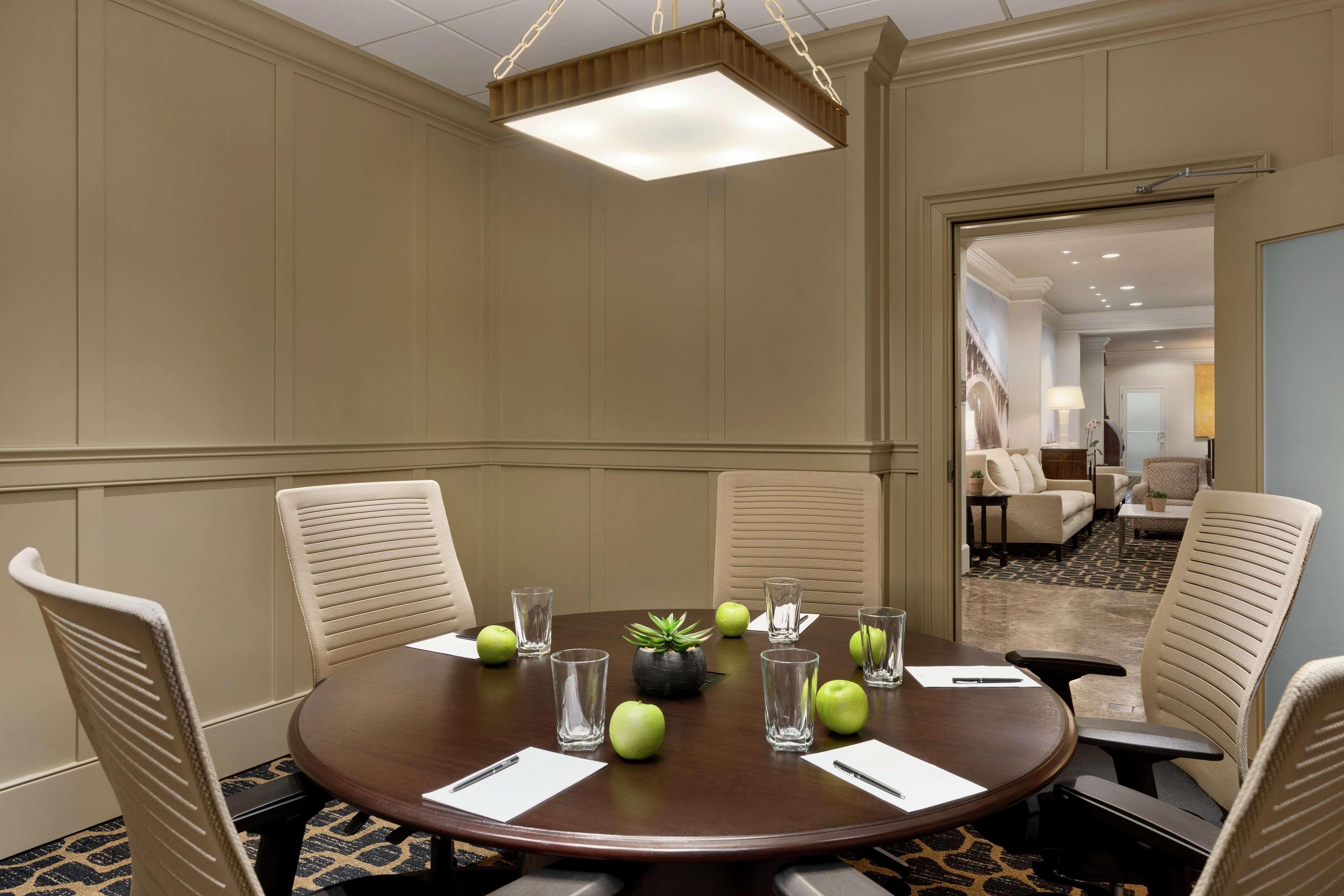 Hilton Columbia Center Hotel Eksteriør billede